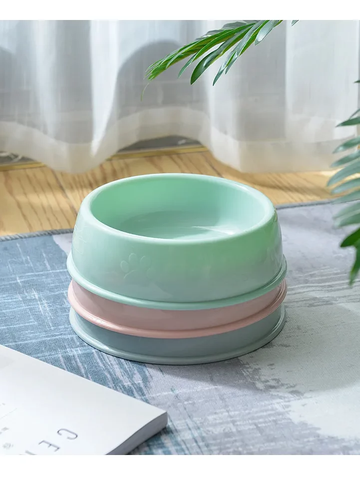 Gamelle chien plastique pour croquettes pâtée ou eau