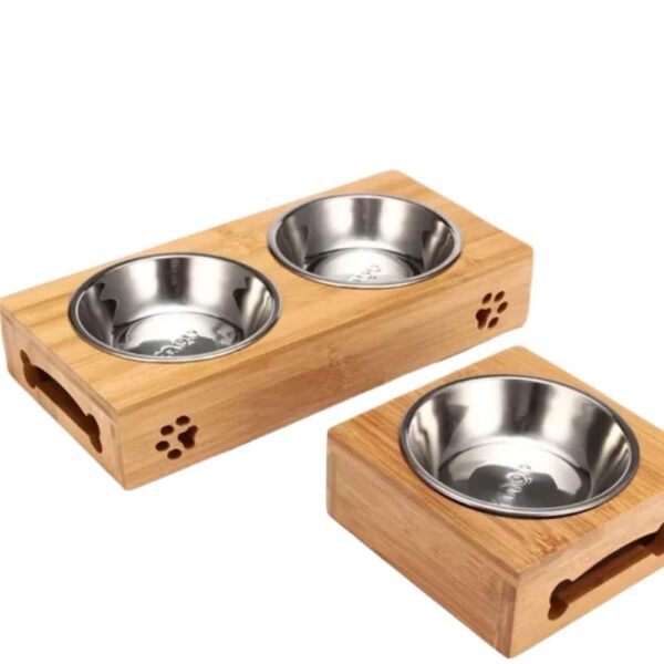 Accessoire pour chiens : gamelle inox sur support en bambou