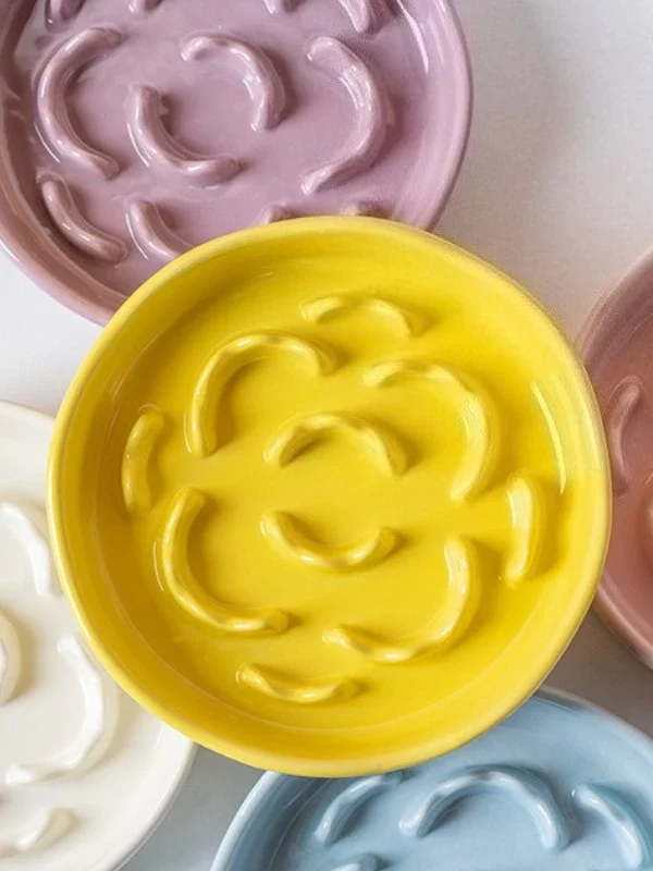 gamelle anti glouton fleur pour chiens et chats