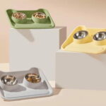 Gamelle Chat Plastique Double pour chiens et chats