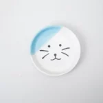 Support ajustable pour gamelle de chat pratique