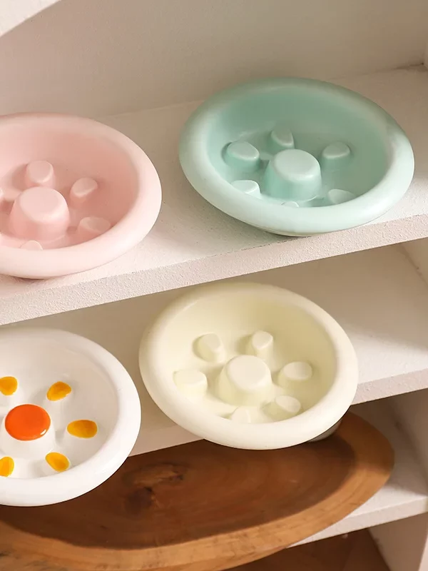 Bol en céramique pour chien, design anti glouton soleil